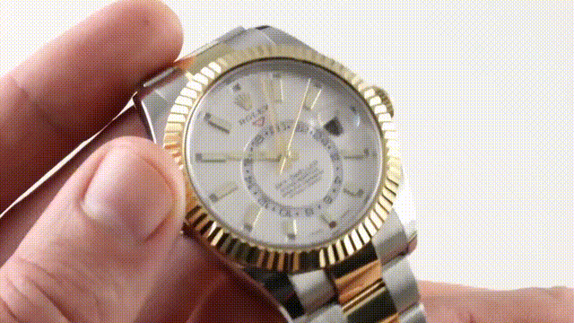 https://jpna.oss-ap-northeast-1.aliyuncs.com/jpna/20230826/14521611087376.gif Rolex Two-Tone Sky-Dweller 326933 Luxury Watch Review 00_06_41-00_07_03 00_00_00-00_00_30.gif